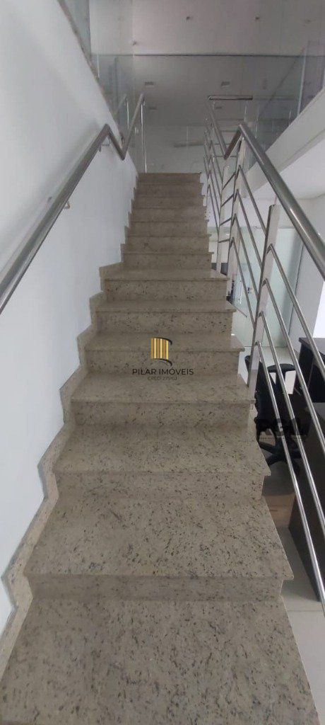 Loja com 113m² de área privativa no Bairro Três Figueiras