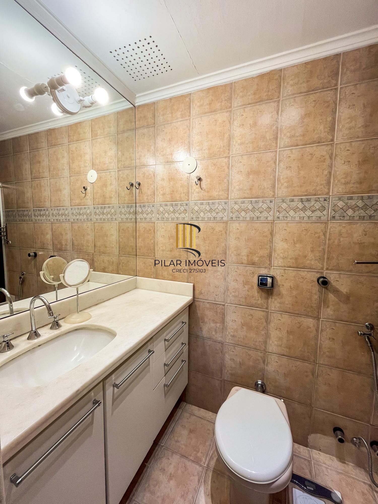 Vende-se apartamento com 2 quartos, 88m², churrasqueira e 1 vaga – Santa Cecília