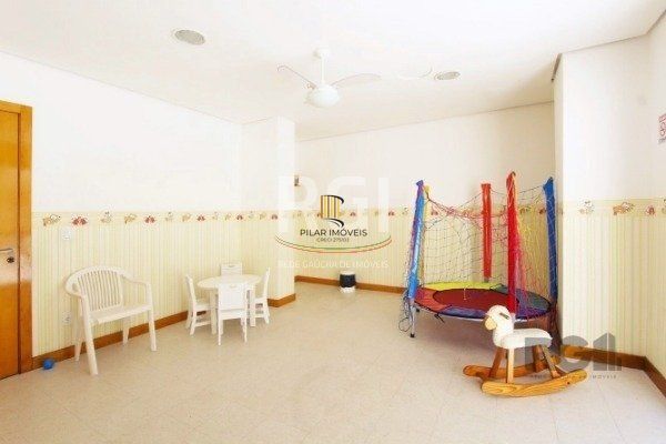 Vende-se apartamento 3 dorm com suíte e sacada 2 vagas cobertas - 126m² - Mont'Serrat