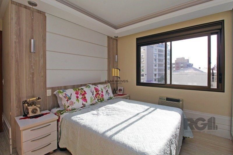 Apartamento 3 dormitórios, 1 suíte, 2 vagas - 95,75m² de área privativa no Bairro Independência