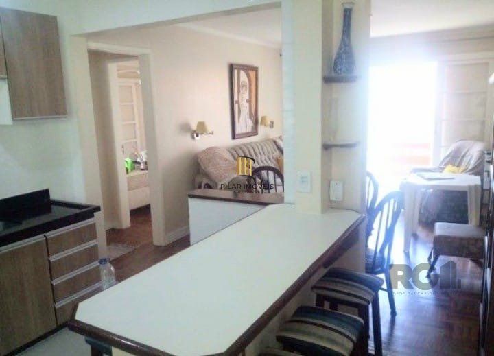 Apartamento 2 dormitórios  com sacada, vista para o mar - 59m² de área privativa em Capão da Canoa