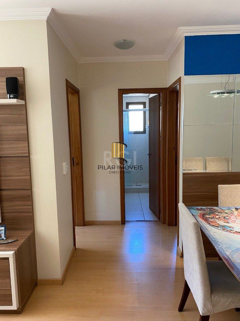 Apartamento para Venda - 75m², 2 dormitórios, sendo 1 suíte, 2 vagas-Petrópolis