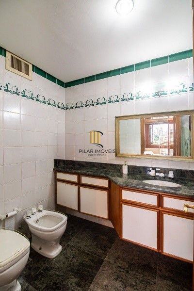 Apartamento com 4 suítes, churrasqueira e 3 vagas - 287m² - Bela Vista