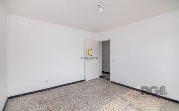 Vende-se bela cobertura de 122m², 2 quartos 2 vagas, desocupado - Auxiliadora