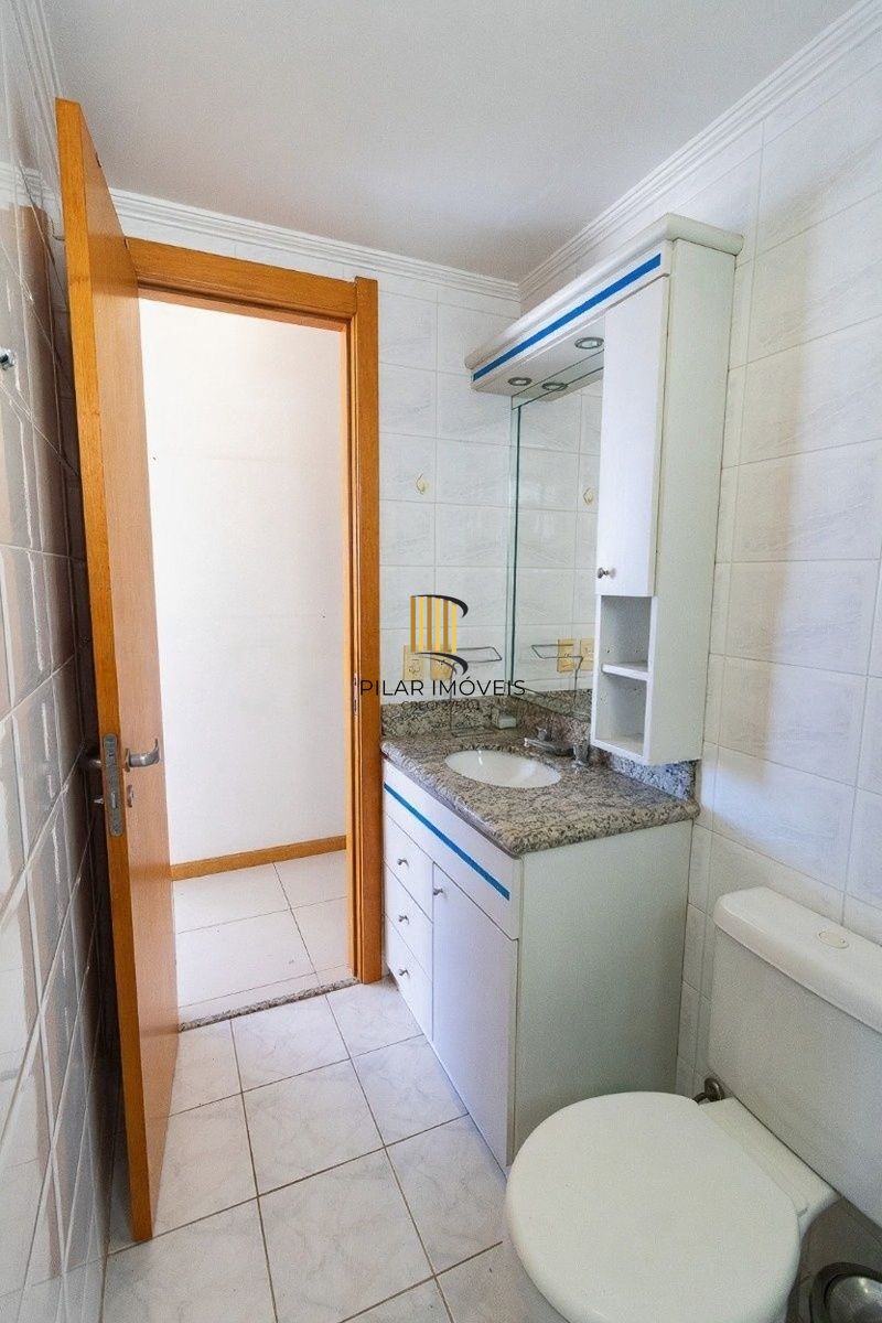 Vende-se apartamento com 3 quartos (1 suíte), 90m² e 2 vagas – Passo da Areia