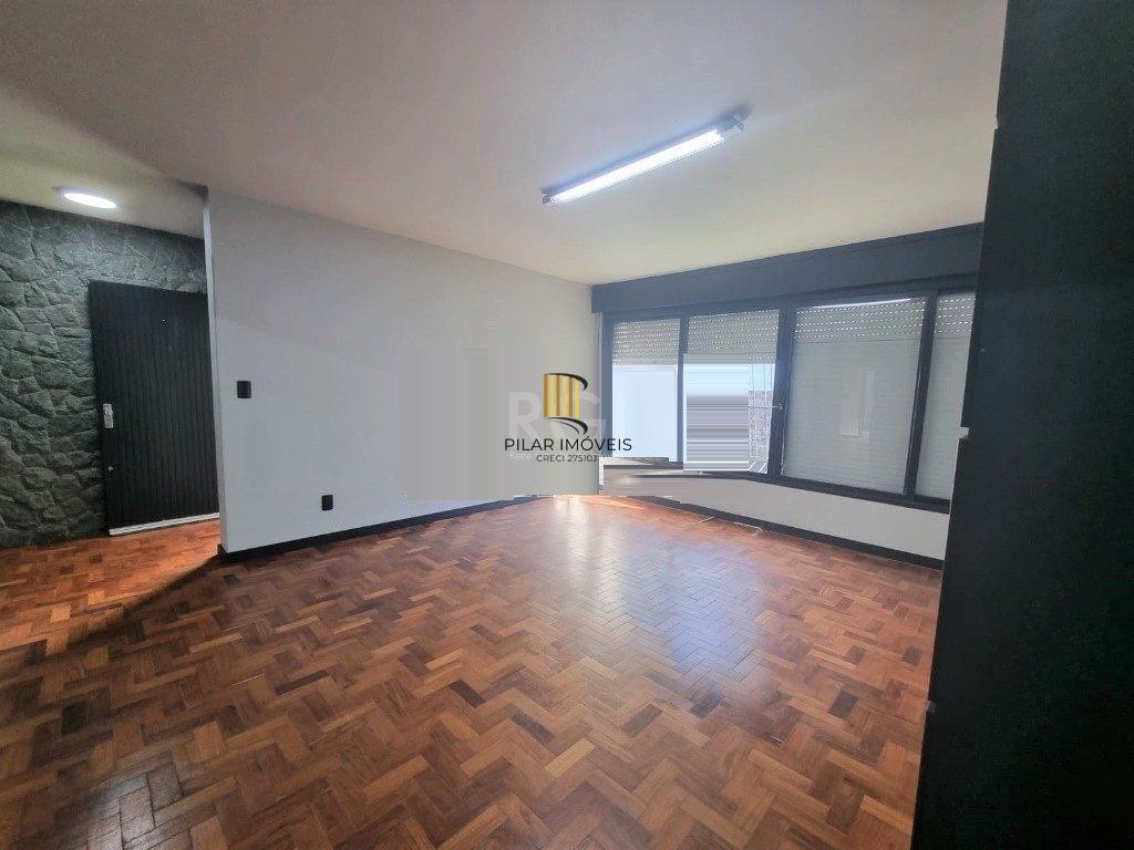 Casa 4 dormitórios no bairro Higienópolis