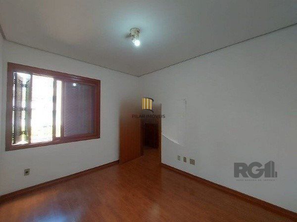 Cobertura de 2 Dormitórios com Terraço e Churrasqueira - 115m² - Petrópolis