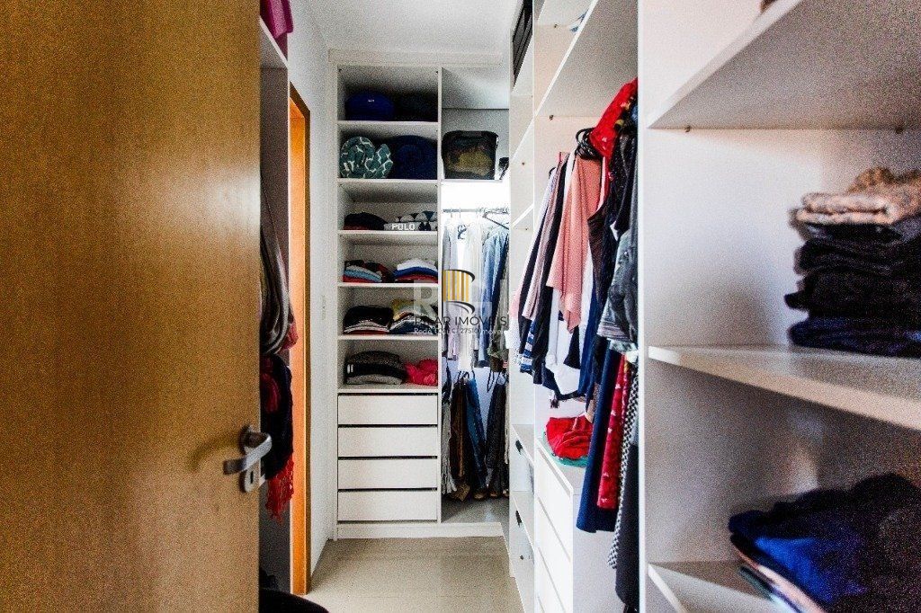 Vende-se apartamento - 164m², 3 dormitórios(2 suíte), 2 vagas - Vila Ipiranga