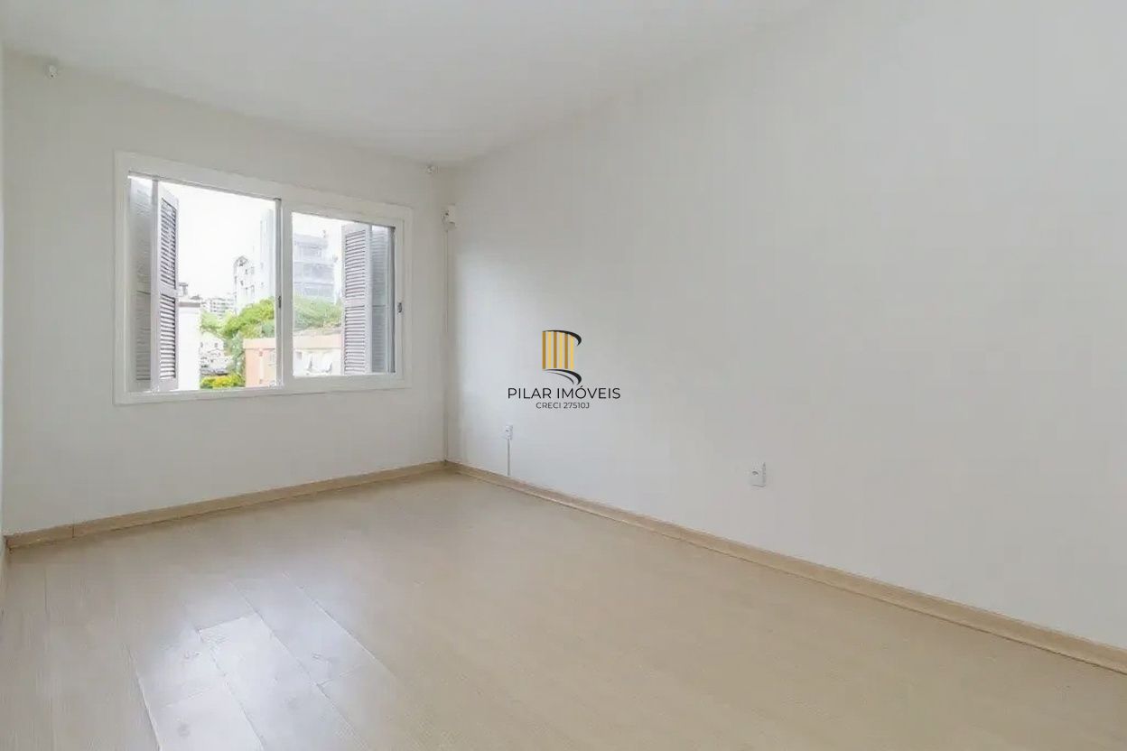 Vende-se cobertura com 1 quarto, 105m² e 1 vaga - Mont Serrat