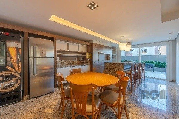 Vende-se amplo apartamento 3 dorm c/ suíte, 3 vagas, churrasqueira, lareira - 113m² - Bela Vista