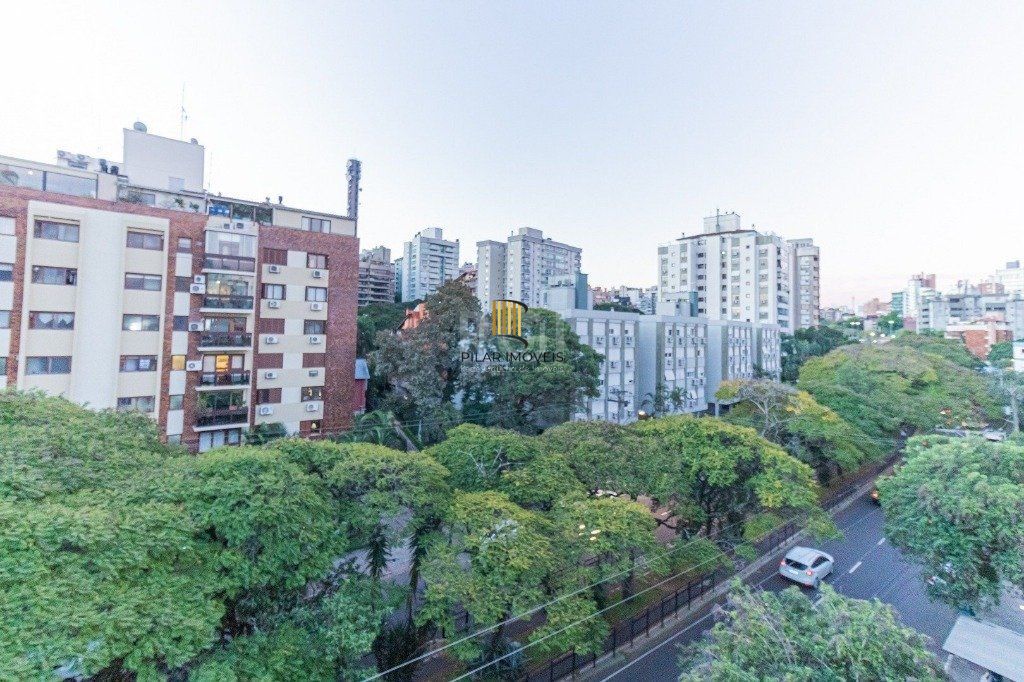 Vende-se apartamento- 82m², 3 dormitórios, 1 suites, 2 vagas - Jardim Botânico
