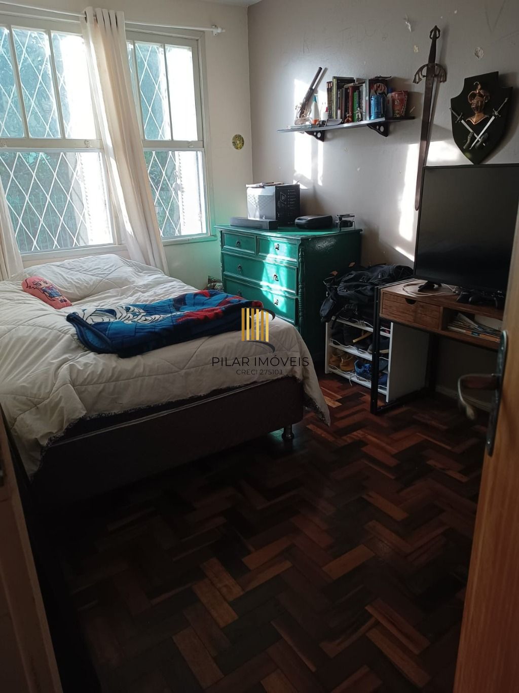 Vende-se apartamento de 3 quartos com churrasqueira - Jardim Botânico