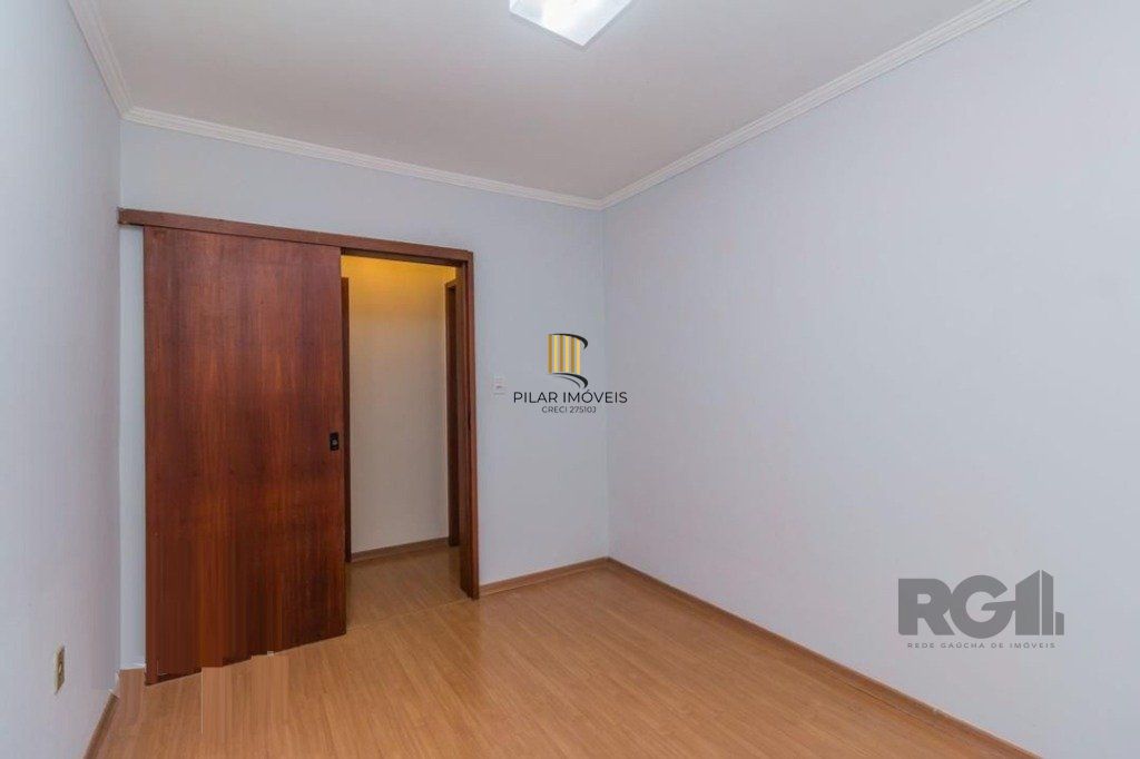 Ampla Cobertura de 181m² com 2 Quartos, Suíte e 2 Vagas no Bairro São João!