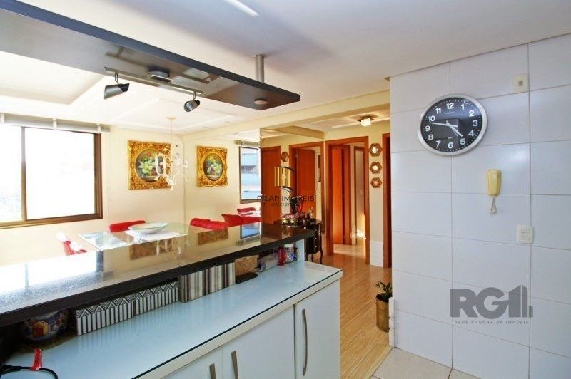 Apartamento 3 dormitórios, 1 suíte, 2 vagas - 95,75m² de área privativa no Bairro Independência