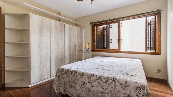 Amplo apartamento com 3 dormitórios, churrasqueira e hidromassagem - 222m² - Petrópolis