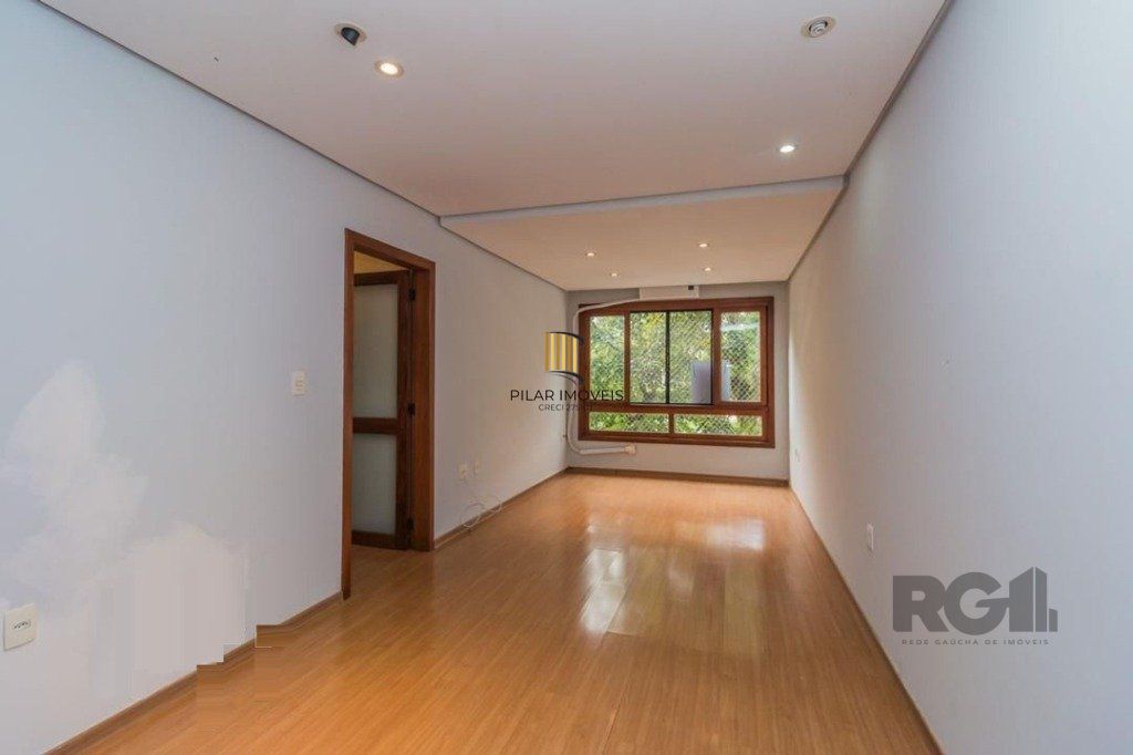 Ampla Cobertura de 181m² com 2 Quartos, Suíte e 2 Vagas no Bairro São João!