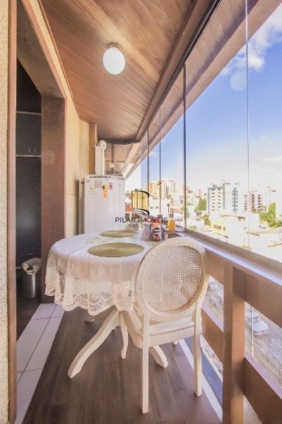Vende-se cobertura com 3 quartos (1 suíte), 315 m², 2 vagas - Bela Vista