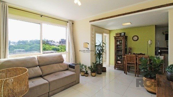 Amplo apartamento 2 quartos com vaga no Menino Deus - 71m² - Pilar Imóveis