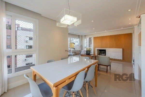 Vende-se amplo apartamento 3 dorm c/ suíte, 3 vagas, churrasqueira, lareira - 113m² - Bela Vista