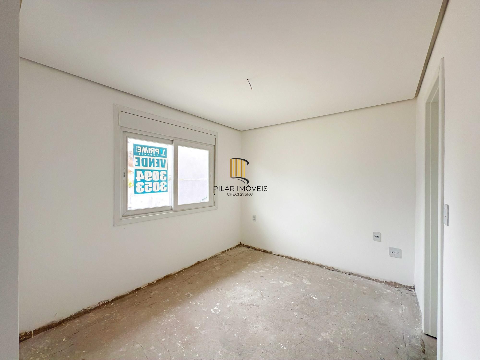 Vende-se casa em condomínio com 4 dormitórios (2 suítes), 3 vagas  – Tristeza