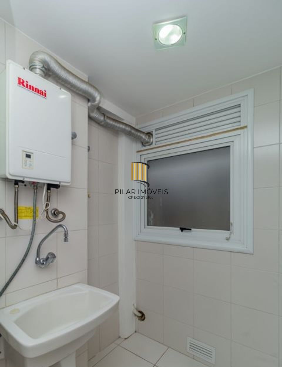 Vende-se apartamento com 2 quartos (1 suíte), 62m² e 1 vaga – Vila Ipiranga