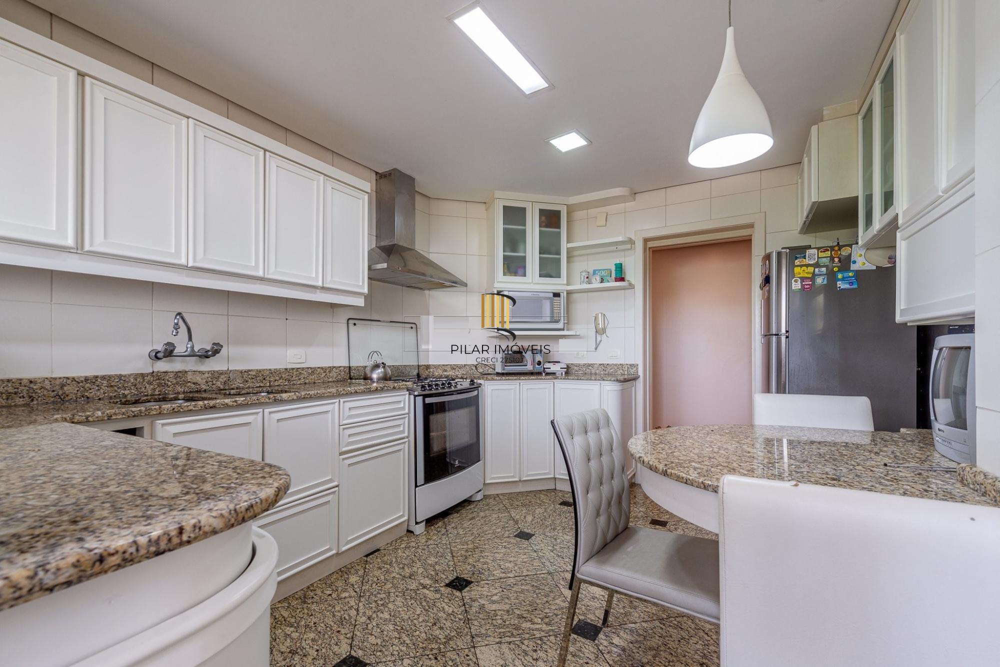 Vende-se luxuosa cobertura com 531.95m², 4 dormitórios no bairro Auxiliadora