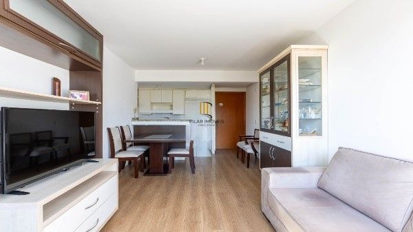 Vende-se apartamento com 2 quartos, 67 m², 2 vagas - Petrópolis