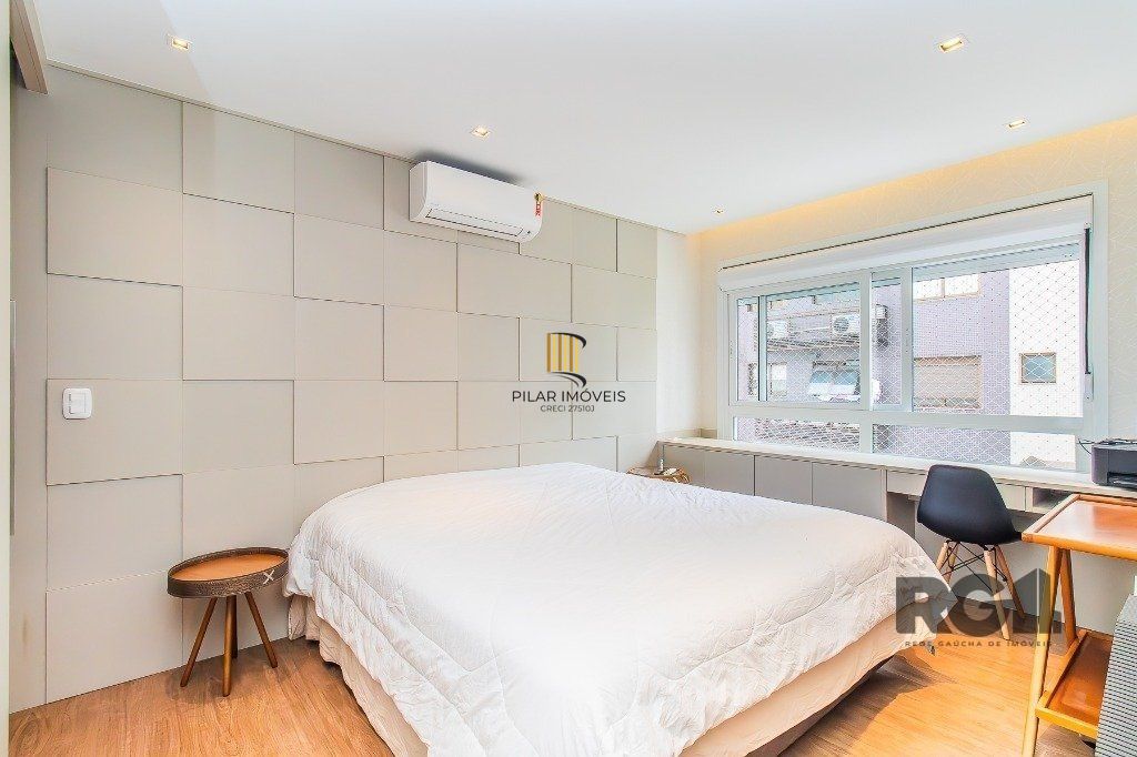 Belo Apartamento 3 quartos com suíte e 2 vagas -  136,24 m² - Petrópolis