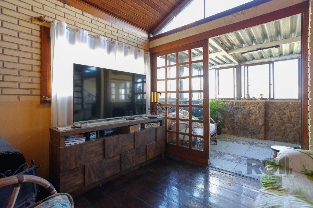 Cobertura 2 Quartos com Terraço, Lareira e Vaga no Centro Histórico - 93m² - Centro Histórico