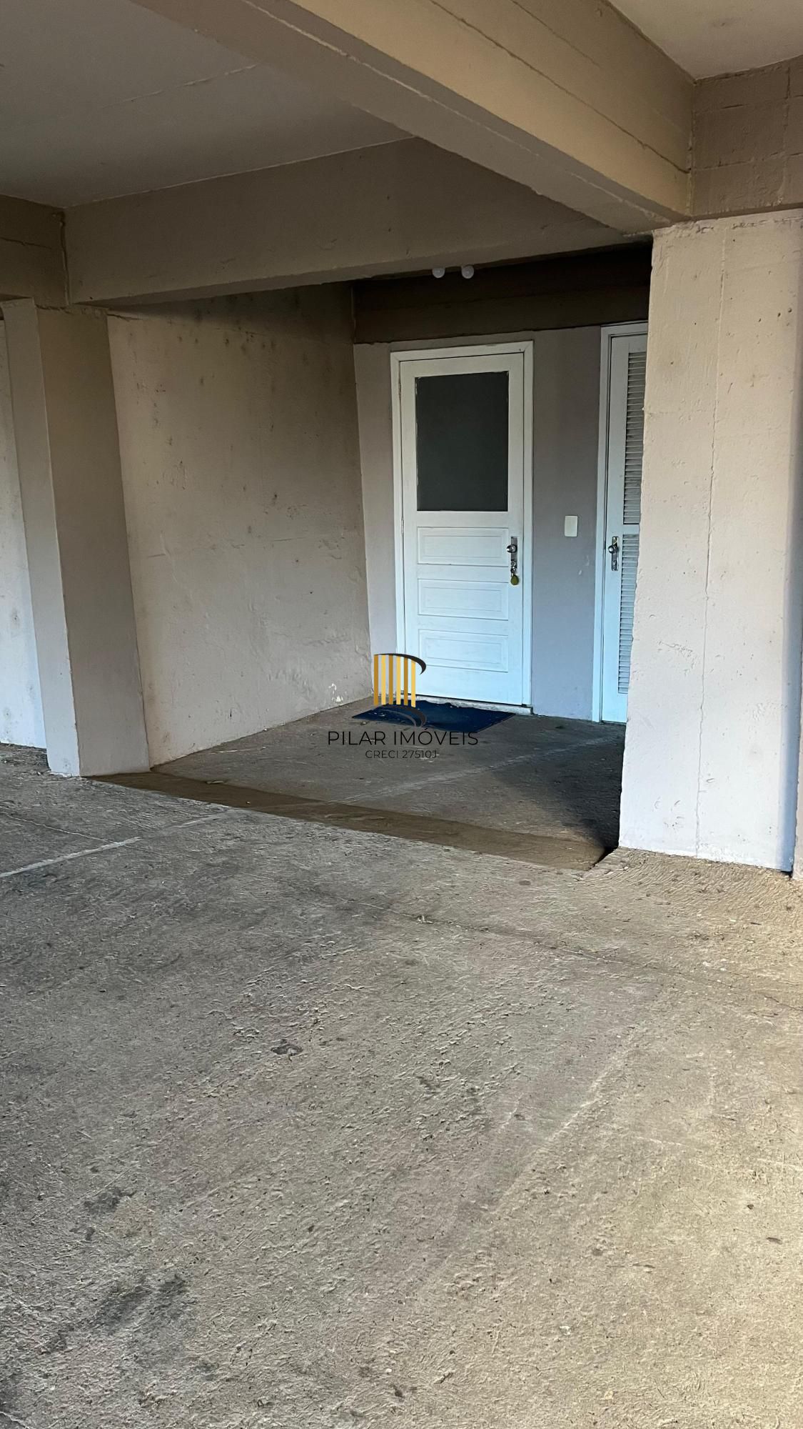 Vende-se apartamento mobiliado de 1 dormitório, 40m² e 1 vaga - Auxiliadora