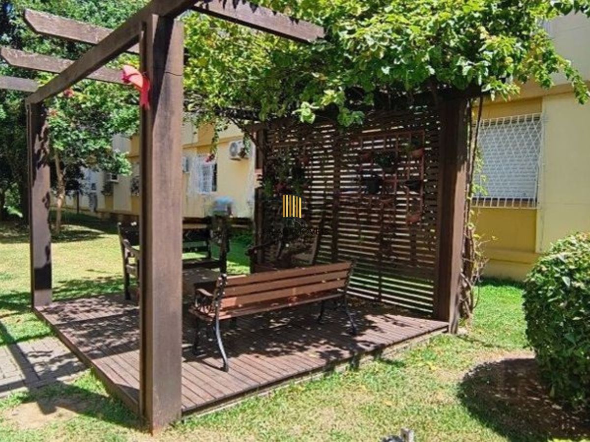 Vende-se apartamento com 2 quartos, 2 vagas – Passo da Areia