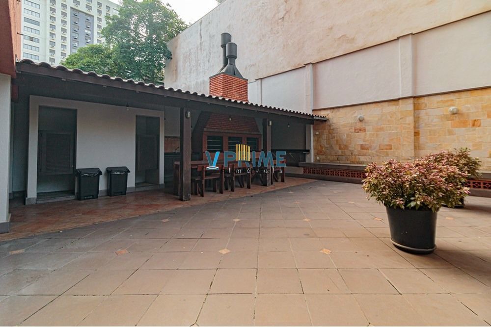 Apartamento na Rua Miguel Tostes em Porto Alegre