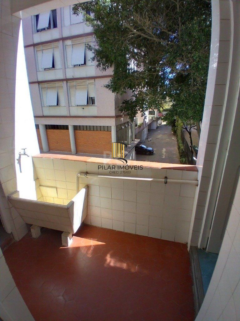 Apartamento 3 dormitórios 1 suíte 2 vagas no Bairro Moinhos de Vento
