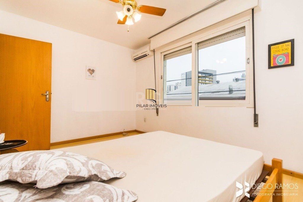 Apartamento para Venda - 79m², 2 dormitórios, 1 vaga - Partenon