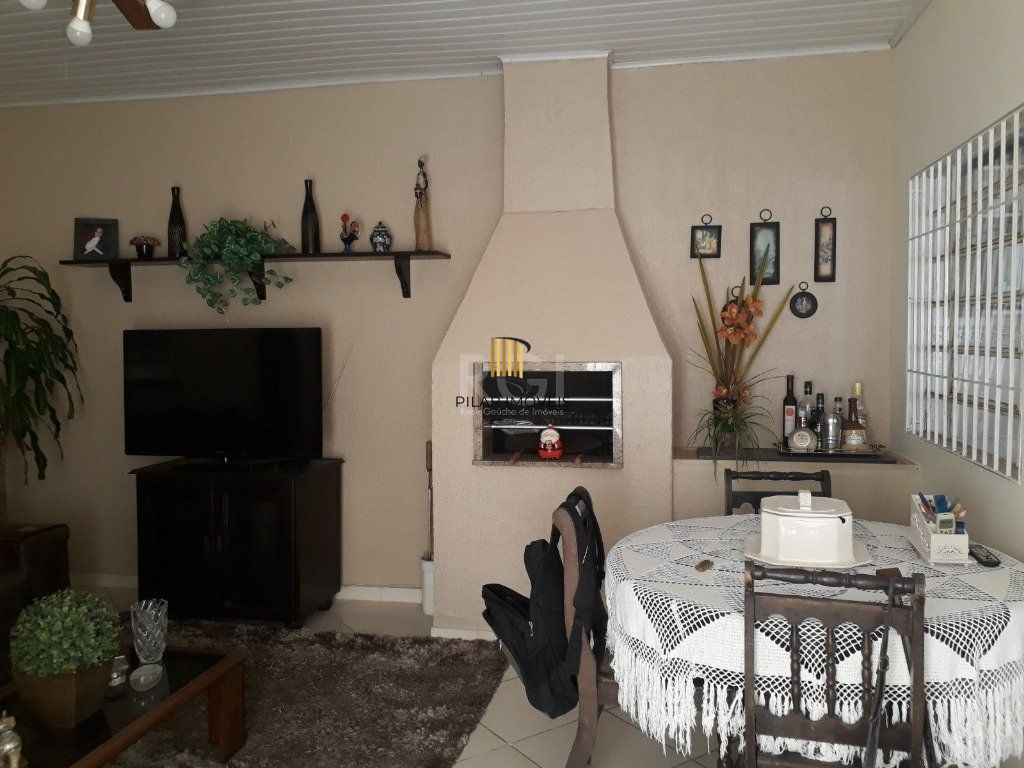 Casa para Venda - 152m², 3 dormitórios, sendo 1 suites, 1 vaga - Passo da Areia