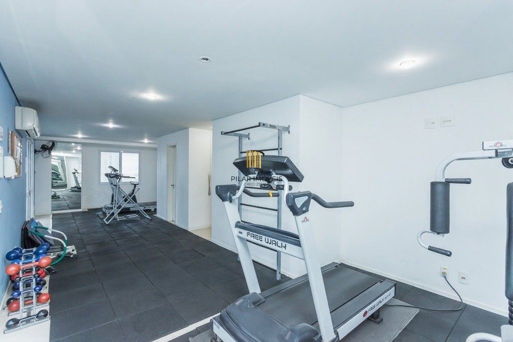 Vende-se apartamento com 2 quartos (1 suíte), 55m² e 2 vagas – Petrópolis