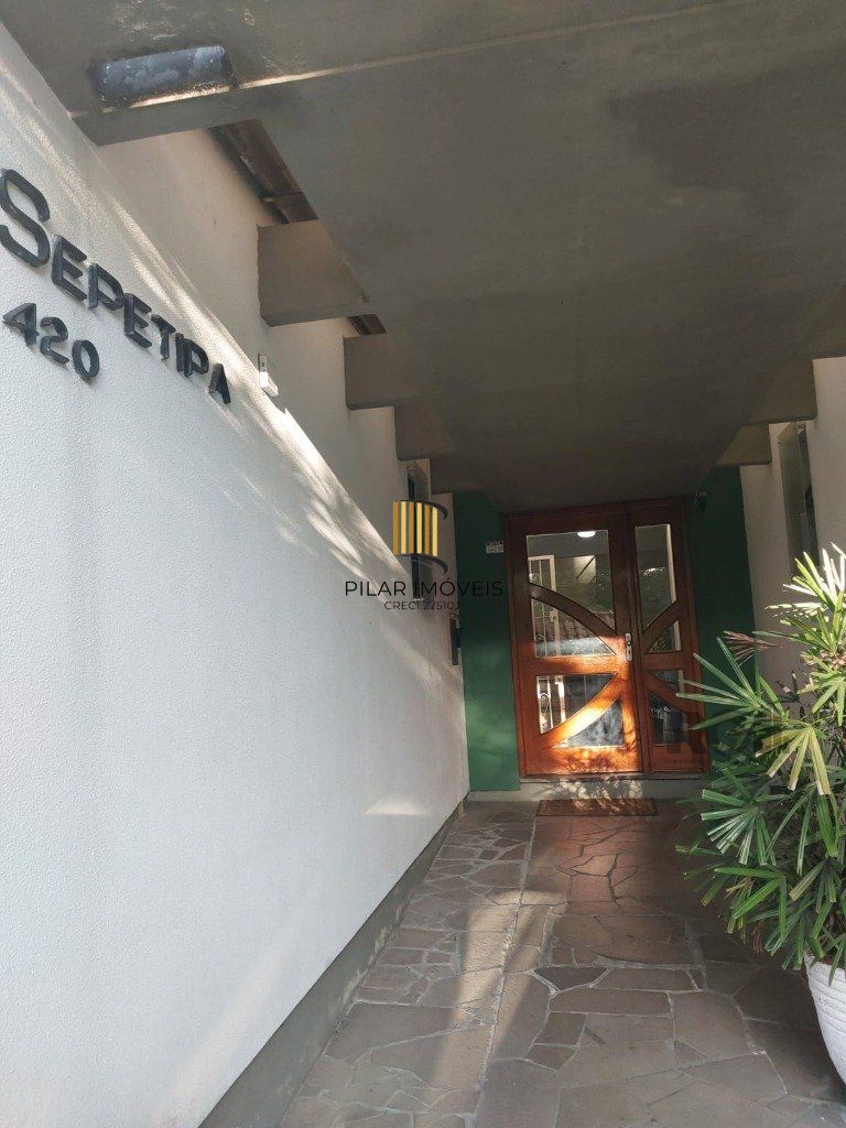 Vende-se apartamento 2 dorm com vaga, sacada com churrasqueira - 64m² - Partenon