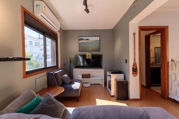 Vende-se apartamento com dois quartos(1 suíte), 73M² e 1 vaga - Rio Branco