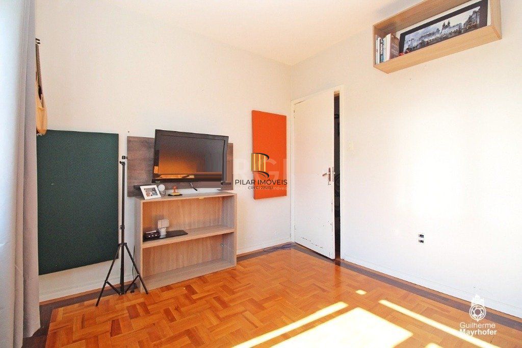 Apartamento para Venda - 81m², 2 dormitórios, sendo 1 suites, 1 vaga - Bom Fim