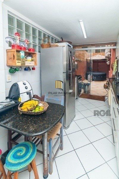 Vende-se apartamento garden 3 quartos com suíte e sacada - 121m² - Moinhos de vento