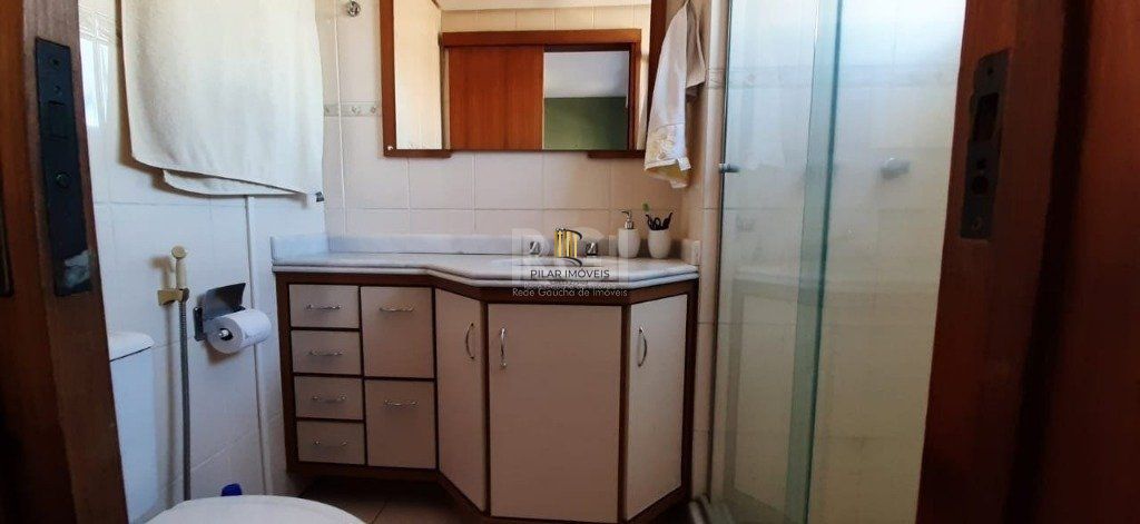 Vende-se apartamento- 82m², 3 dormitórios, 1 suites, 2 vagas - Jardim Botânico