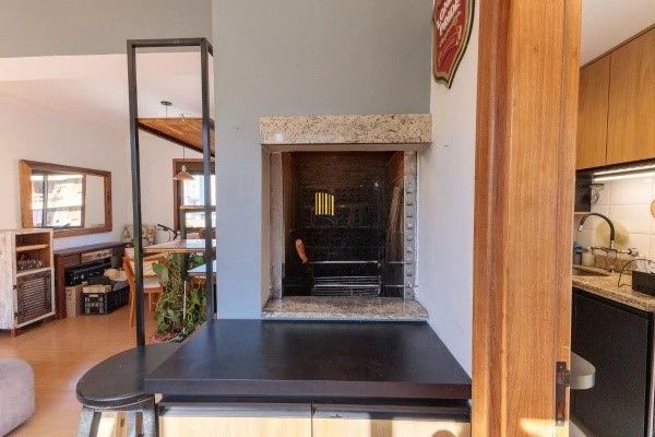 Vende-se apartamento com dois quartos(1 suíte), 73M² e 1 vaga - Rio Branco