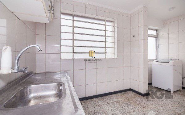 Vende-se bela cobertura de 122m², 2 quartos 2 vagas, desocupado - Auxiliadora