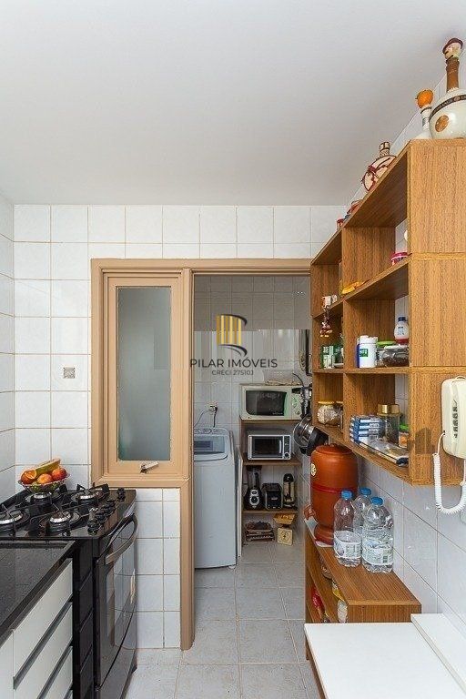 Apartamento 2 dormitórios, 2 banheiros, 1 vaga de garagem no Bairro Independência