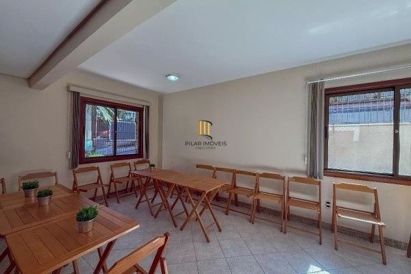 Vende-se apartamento com dois quartos(1 suíte), 73M² e 1 vaga - Rio Branco