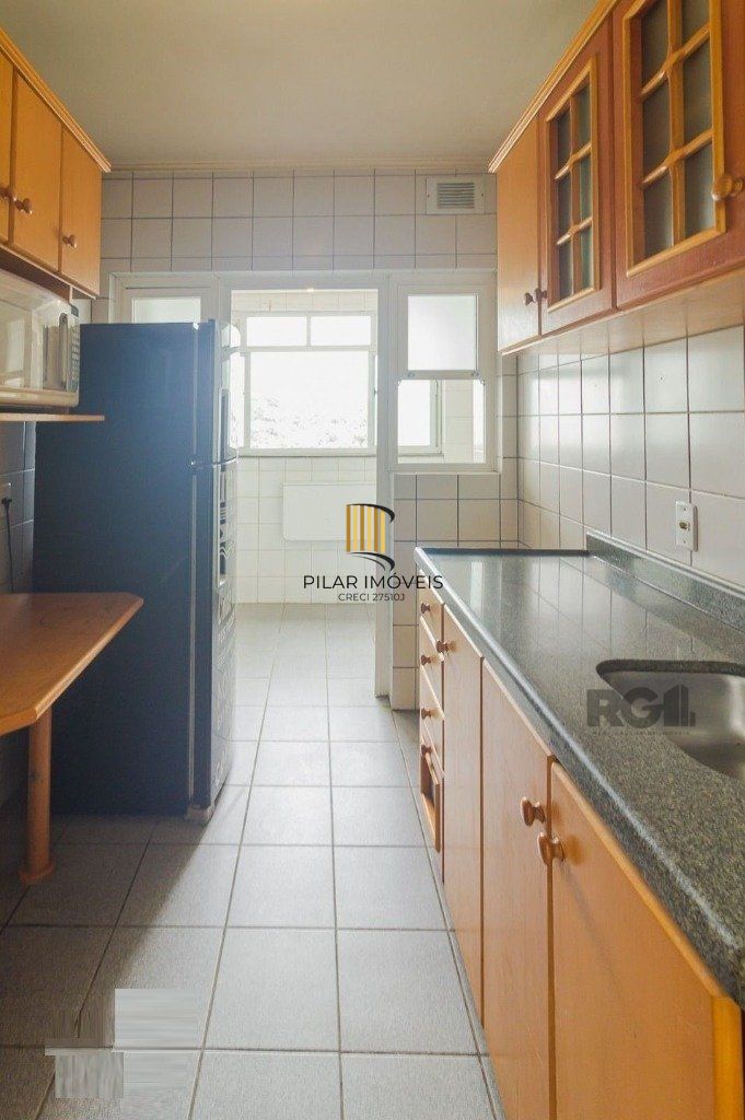 Vende-se amplo apartamento 3 quartos com suíte, sacada e 2 vagas - 112m² - Chácara das Pedras
