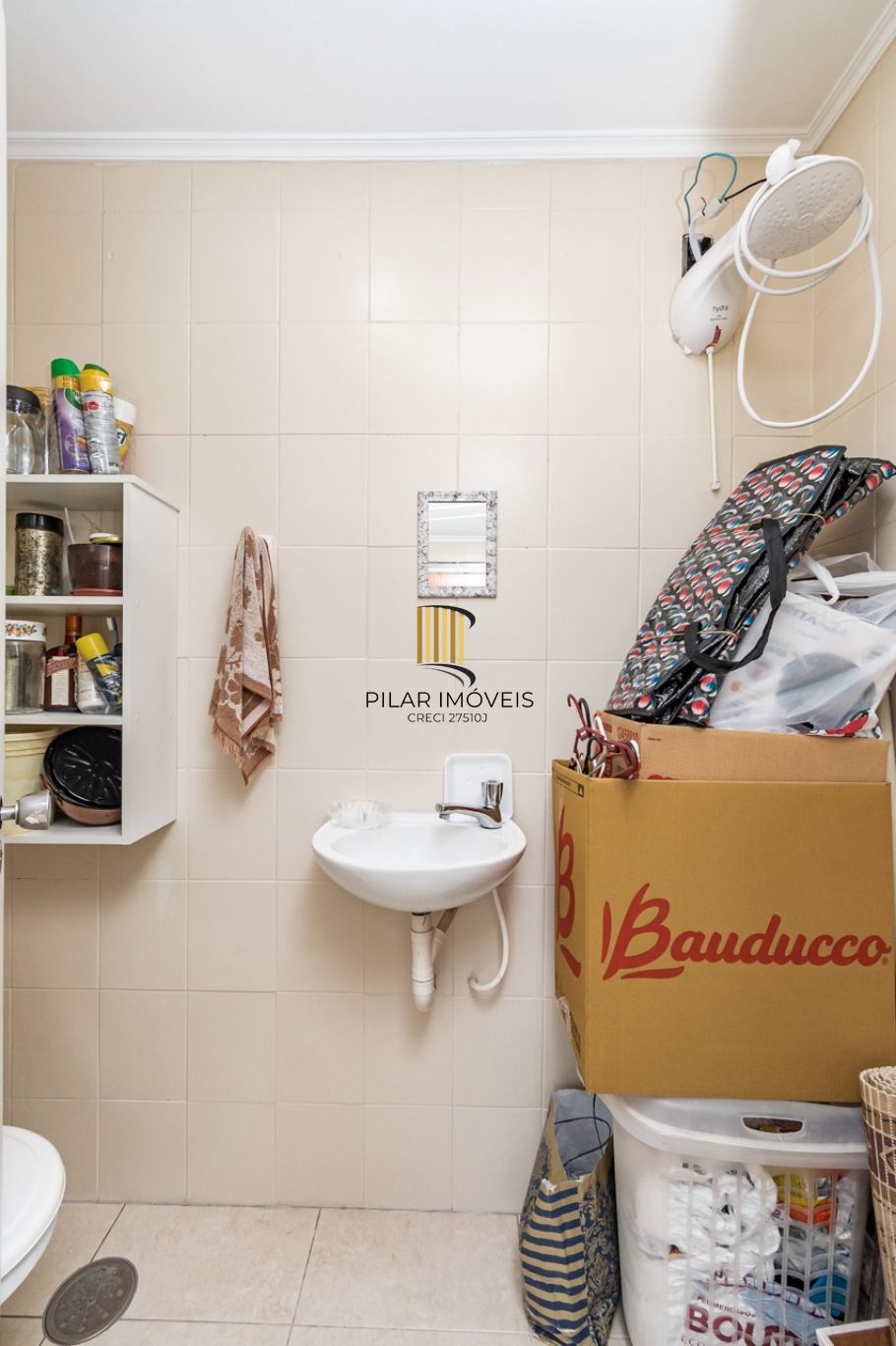 Vende-se apartamento com 3 quartos (1 suíte), 133 m² e 1 vaga – Petrópolis