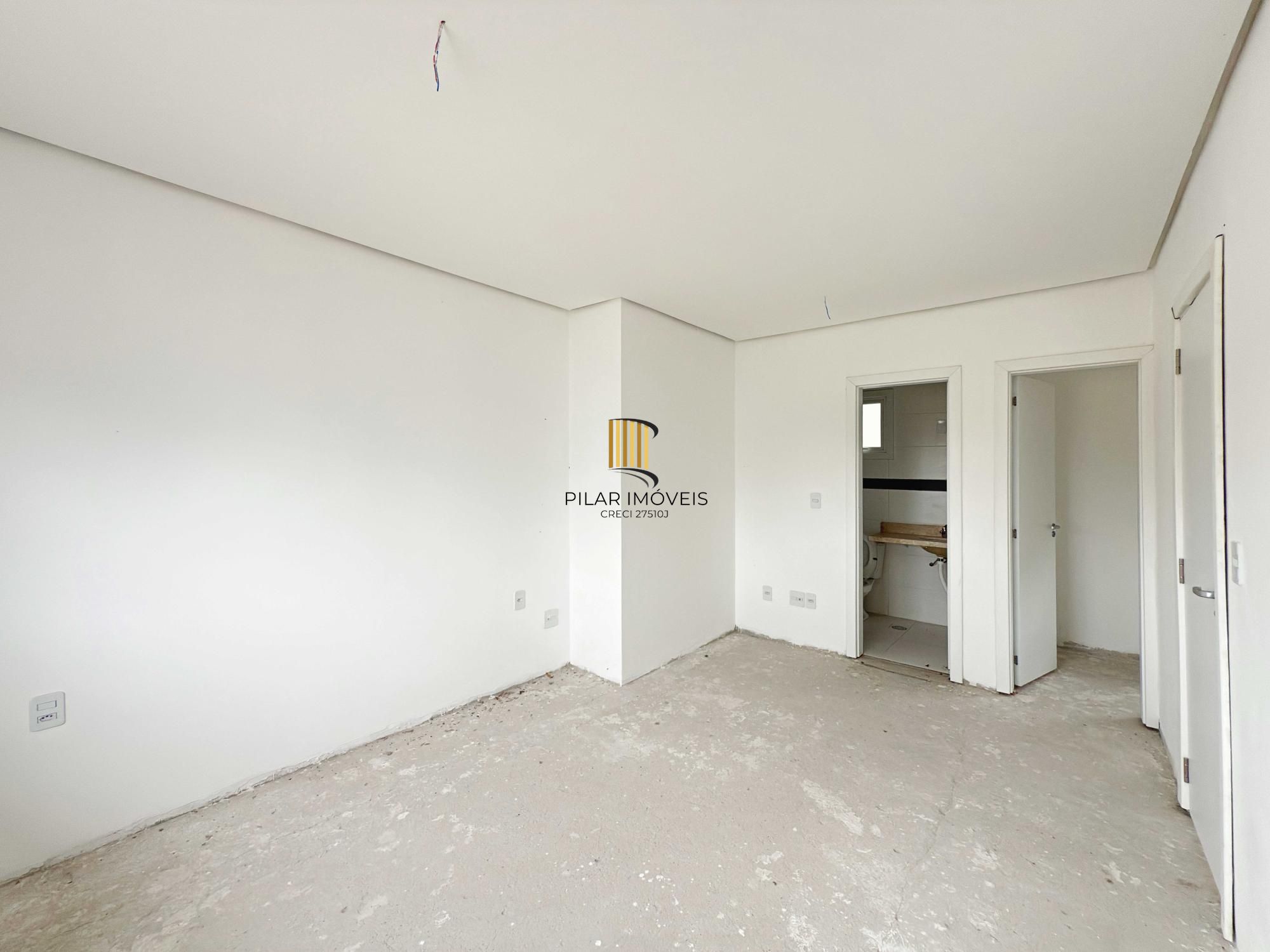 Vende-se casa em condomínio com 4 dormitórios (2 suítes), 3 vagas  – Tristeza