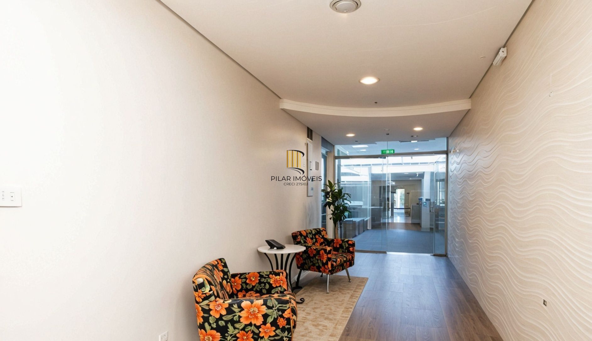 Vende-se apartamento com 2 quartos, 1 vaga e 73m² - Floresta