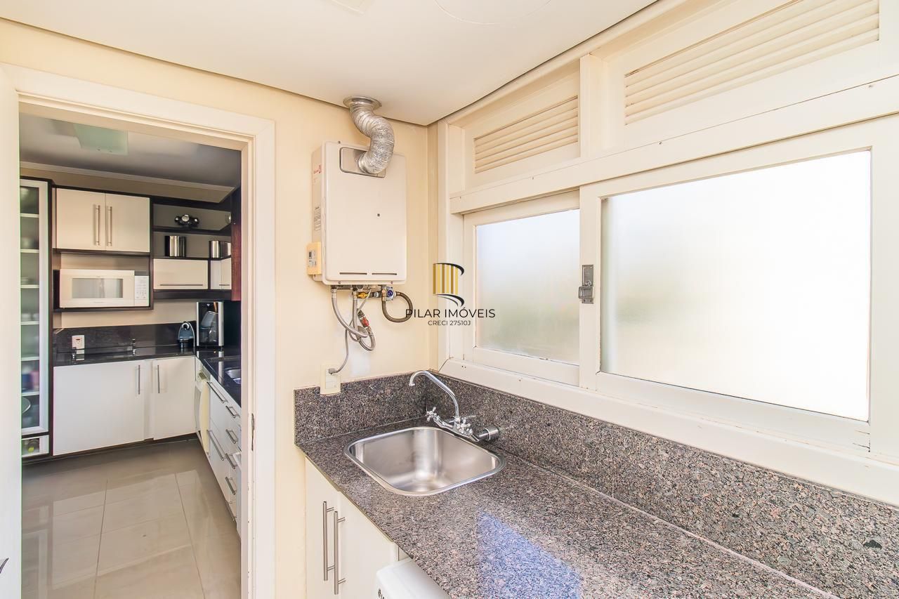 Vende-se apartamento mobiliado com 3 quartos e 134 m² - Mont Serrat